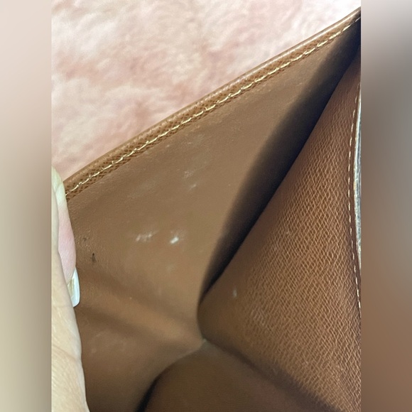 Louis Vuitton Monogram Men’s Wallet - Date code VI0021 - Picture 13 of 13